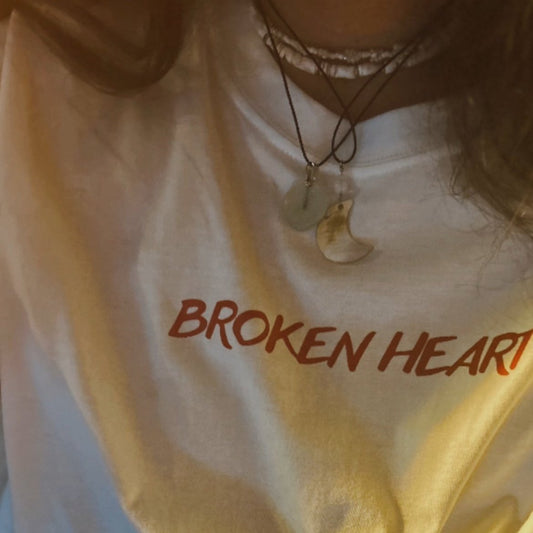 T-shirt de seconde main personnalisé  💔